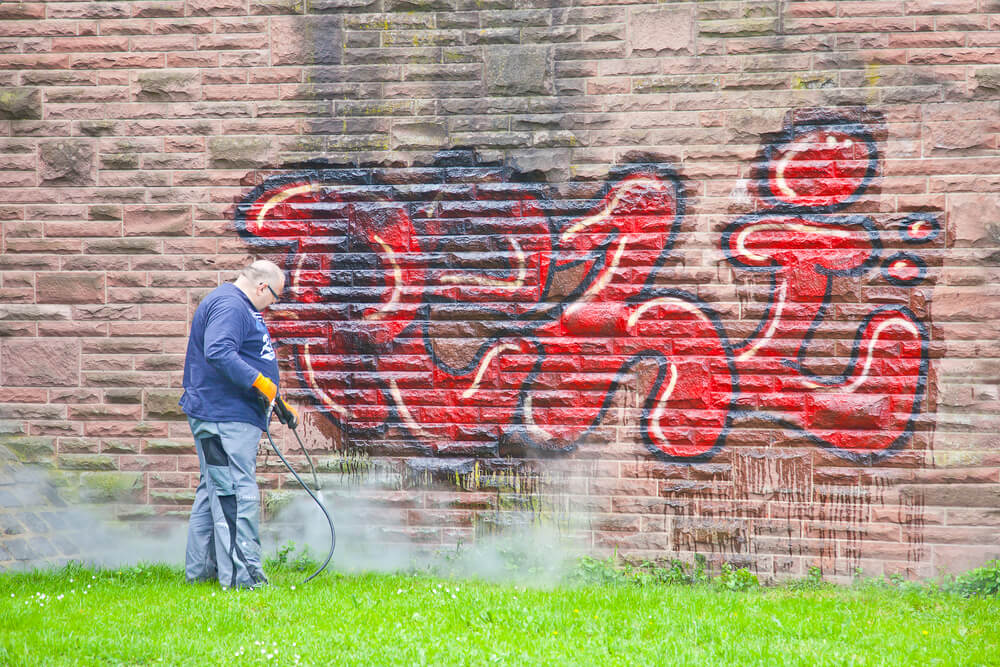 clean-graffiti